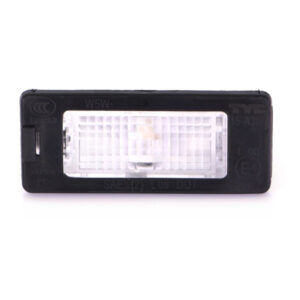Eclaireur Plaque Police Volkswagen Tiguan 2011 - Pièces auto Maroc