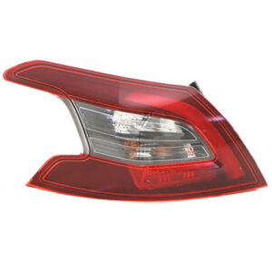 Feu Arrière Gauche Peugeot 308 2017 - Pièces auto Maroc